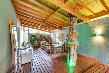 Casa à venda com 5 quartos, sendo 3 suítes, em Alto da Boa Vista, São Paulo, SP