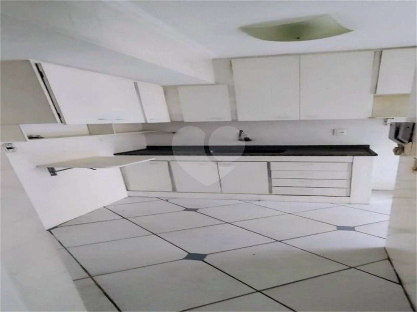 Apartamento à venda com 2 quartos, sendo 1 suíte,  em Jardim Parque Morumbi, São Paulo, SP