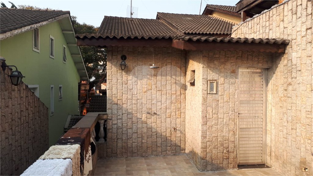 Casa à venda com 3 quartos, sendo 2 suítes,  em Vila Rosália, Guarulhos, SP