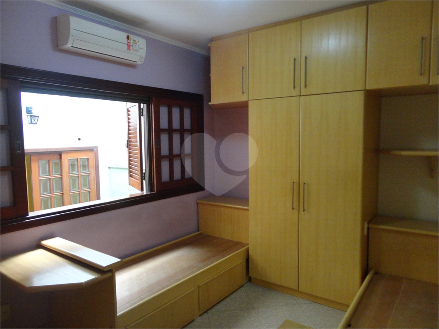 Casa à venda com 3 quartos, sendo 1 suíte, em Santa Marina, Valinhos, SP