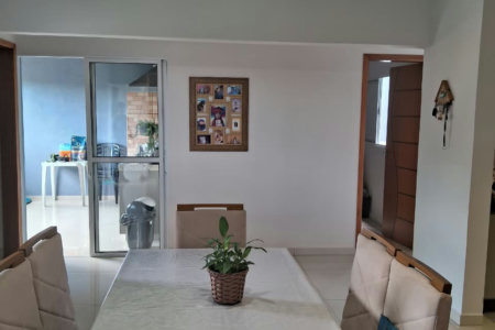 Casa à venda com 3 quartos, sendo 1 suíte, em Parque Terras de Santa Maria, Hortolândia, SP