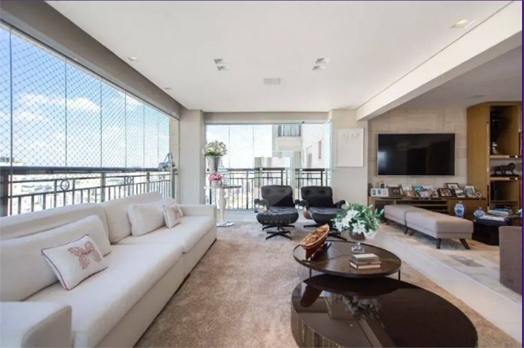 Apartamento à venda com 4 suítes em Santa Teresinha, São Paulo, SP