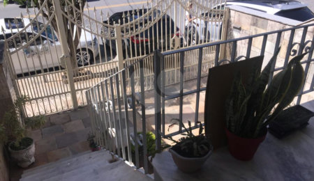 Sobrado à venda ou para alugar com 3 quartos, sendo 1 suíte,  em Anália Franco, São Paulo, SP