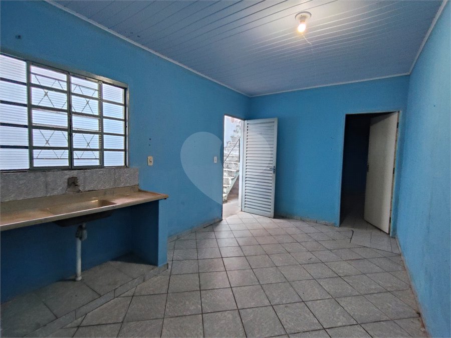 Sobrado para alugar com 2 quartos em Central Parque 4-l, Itapetininga, SP