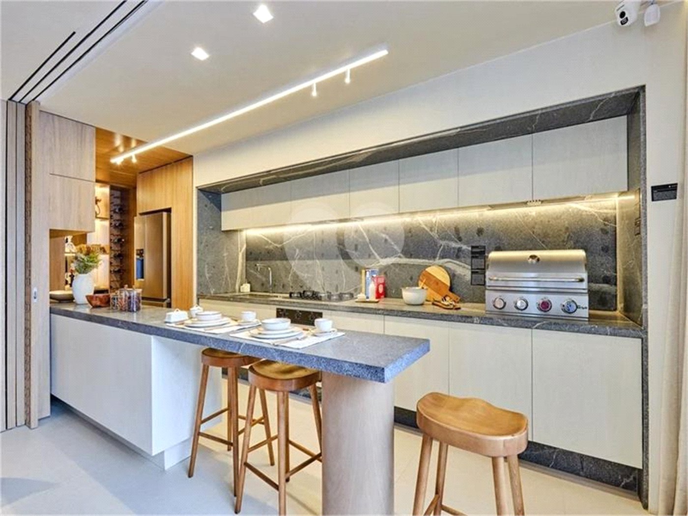 Apartamento à venda com 3 suítes em Cidade Monções, São Paulo, SP
