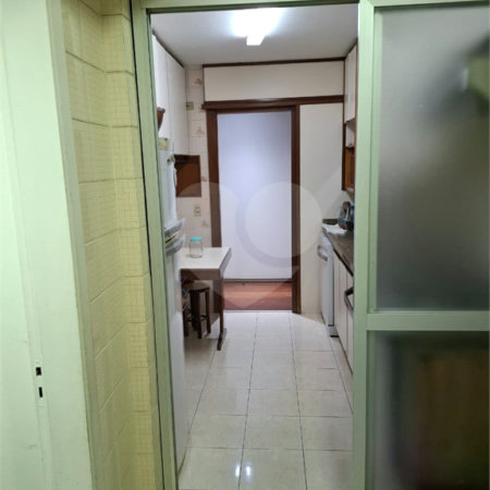 Apartamento à venda com 3 quartos, sendo 1 suíte, em Vila Mariana, São Paulo, SP
