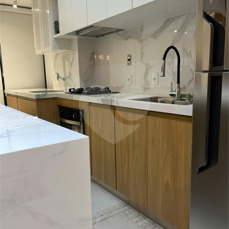 Apartamento à venda com 3 quartos, sendo 1 suíte, em Indianópolis, São Paulo, SP