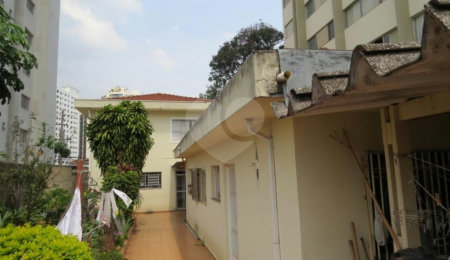 Casa à venda com 4 quartos em Vila Olímpia, São Paulo, SP