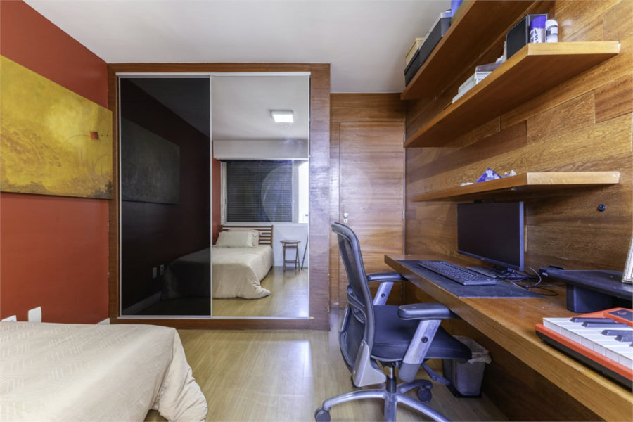 Apartamento à venda com 3 quartos, sendo 1 suíte, em Bela Vista, São Paulo, SP