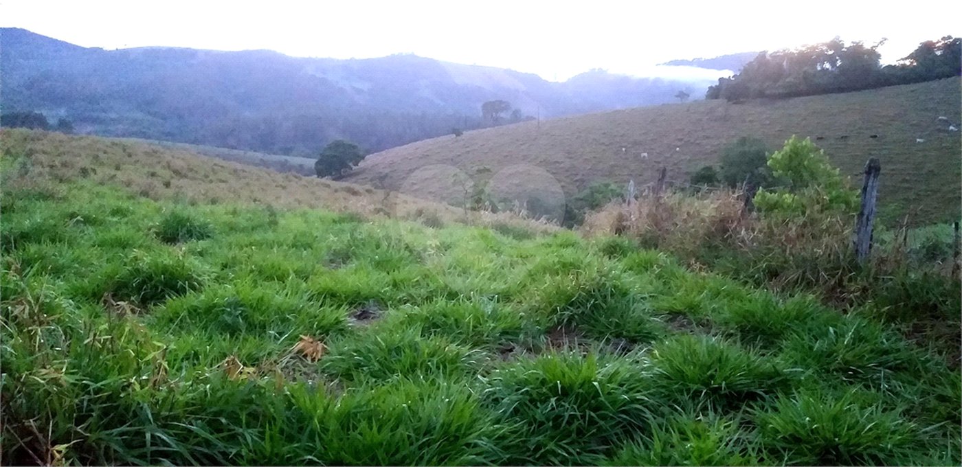 Sítio à venda no Centro, Monte Sião, MG