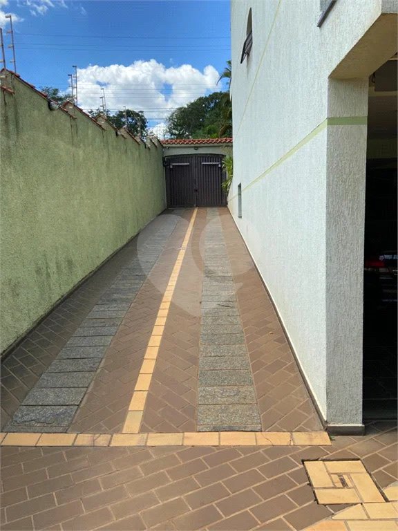 CASA À VENDA COM 3 SUITES CHACARA NAZARETH CENTRO PIRACICABA
