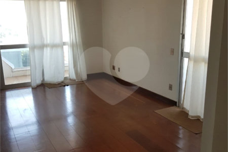 Apartamento no Edifício Winston Monteiro Ricetti
