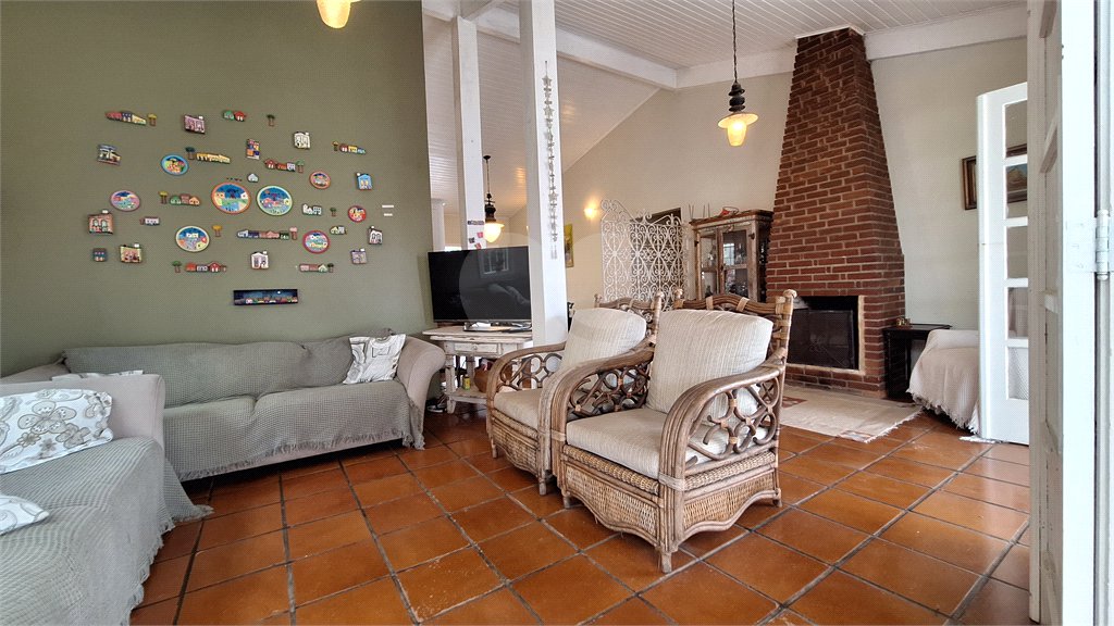 Casa térrea á venda - Balneário