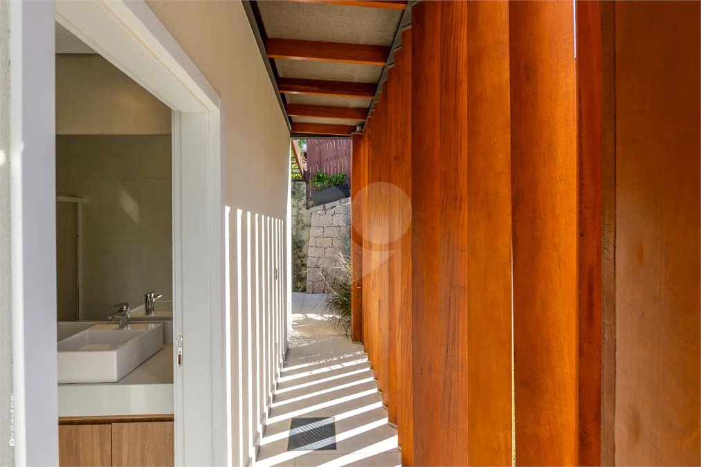Casa à venda no condomínio Vinhas da Vista Alegre - Lado Sede, Vinhedo - SP