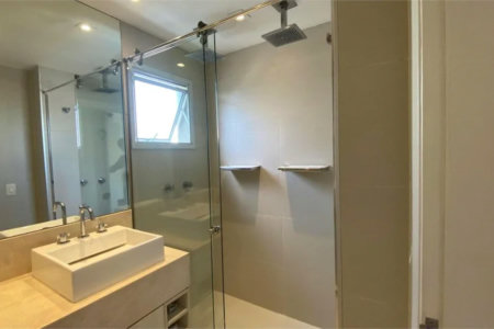 Apartamento à venda com 3 suítes em Vila Romana, São Paulo, SP