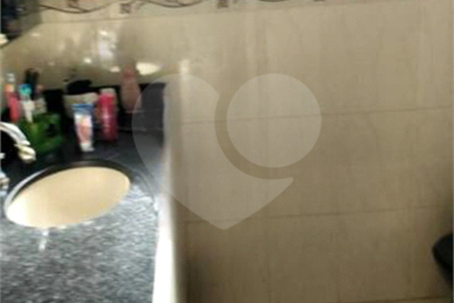 Sobrado à venda com 3 quartos, sendo 1 suíte,  em Vila Guilherme, São Paulo, SP