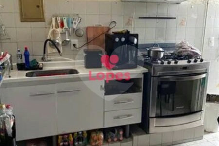 Casa à venda com 3 quartos, sendo 2 suítes, em Conjunto Residencial Trinta e Um de Março, São José dos Campos, SP