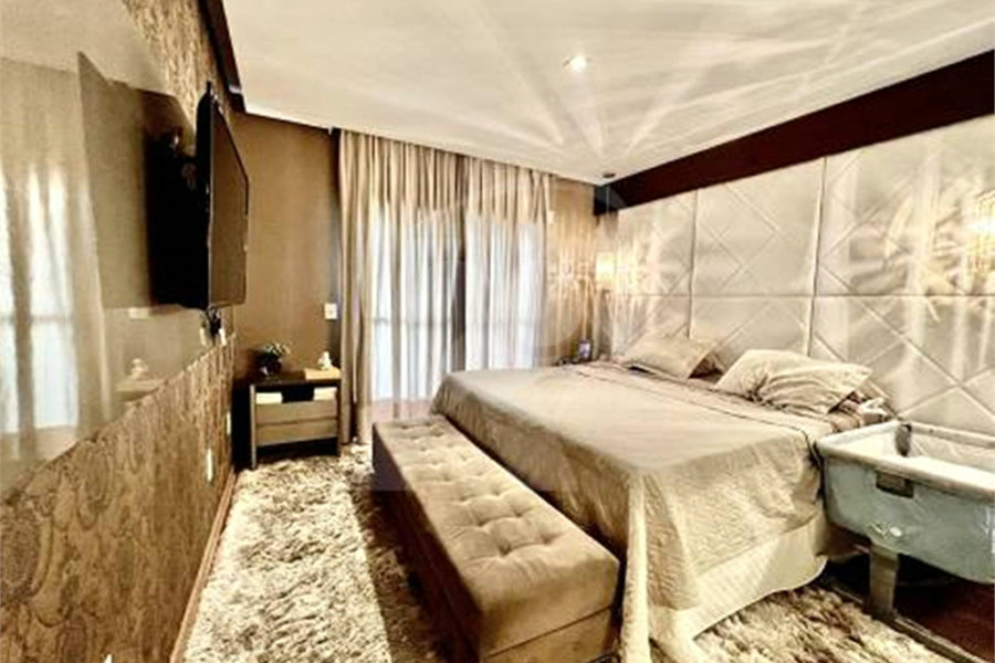 Apartamento à venda com 4 suítes em Santa Terezinha, São Paulo, SP