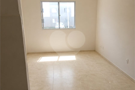 Apartamento à venda ou para alugar com 1 quarto em Chácara Estância Paulista, Suzano, SP