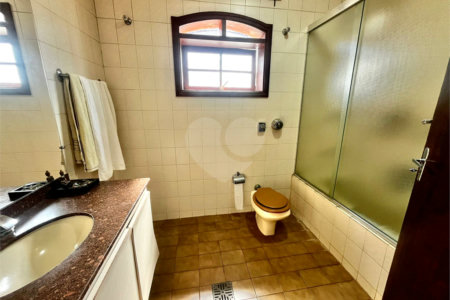 Casa à venda com 3 quartos, sendo 1 suíte, no Centro, Itapetininga, SP