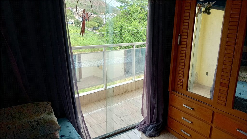 Casa à venda com 3 quartos, sendo 1 suíte, em Campo Grande, Rio de Janeiro, RJ