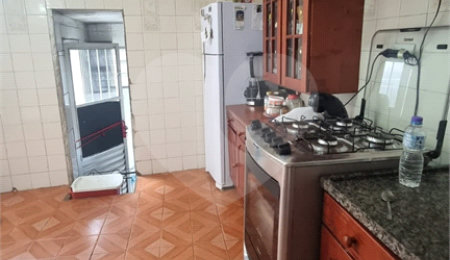 Sobrado à venda com 2 quartos, sendo 1 suíte,  em Tremembé, São Paulo, SP