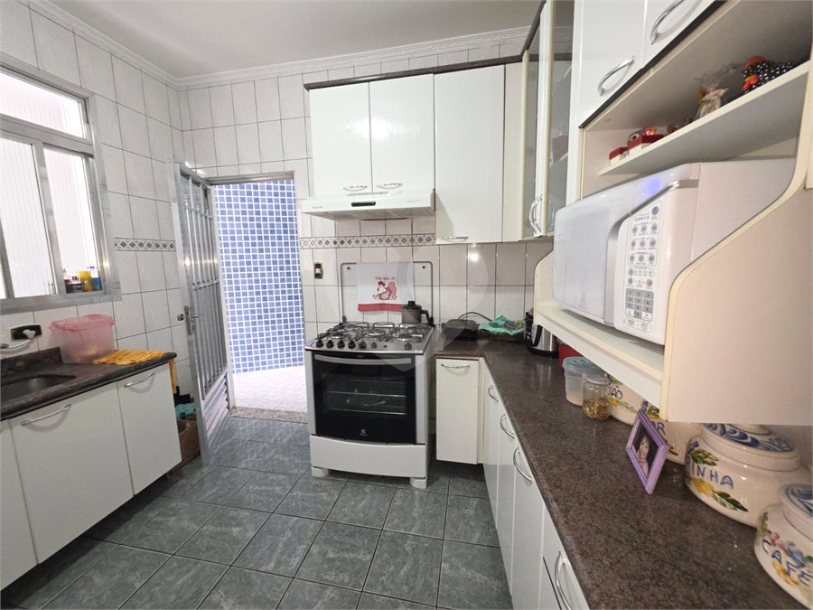 Sobrado à venda com 4 quartos, sendo 2 suítes, em Vila Nova Cachoeirinha, São Paulo, SP