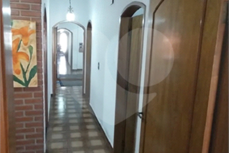 Casa à venda com 3 quartos, sendo 1 suíte, em Vila Scarpelli, Santo André, SP