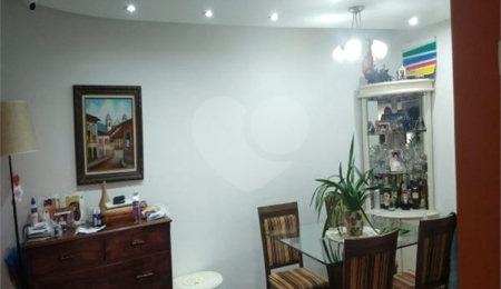 Apartamento à venda com 2 quartos, sendo 1 suíte,  em Vila Nova Conceição, São Paulo, SP