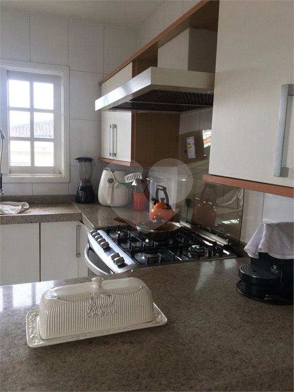 Sobrado à venda com 4 quartos, sendo 1 suíte, em Tremembé, São Paulo, SP