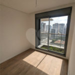 Apartamento à venda com 3 quartos, sendo 2 suítes, em Jardim das Acácias, São Paulo, SP