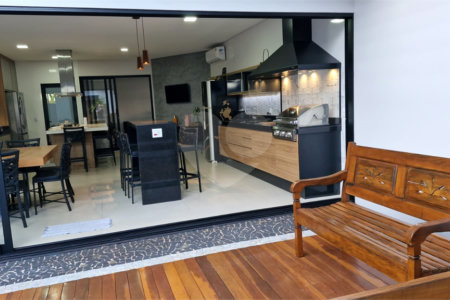 Casa à venda com 4 suítes no condomínio Quinta das Laranjeiras, Araraquara - SP