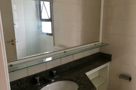 Apartamento à venda com 3 quartos, sendo 1 suíte, em Vila Andrade, São Paulo, SP