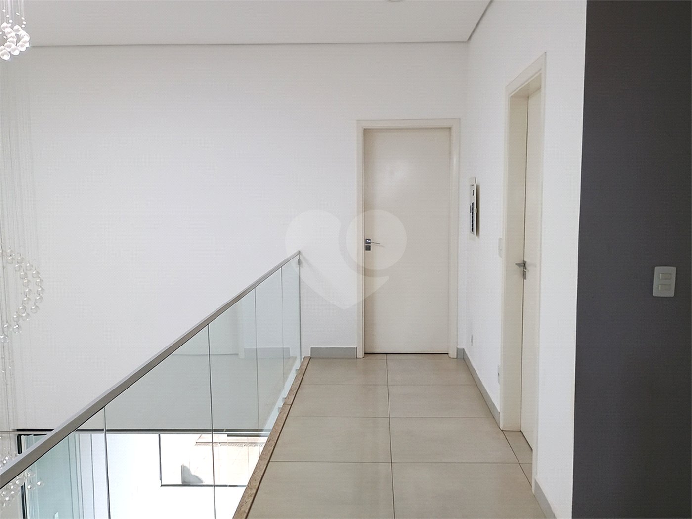 Sobrado à venda com 4 quartos, sendo 1 suíte, em Reserva San Gabriel, Ribeirão Preto, SP