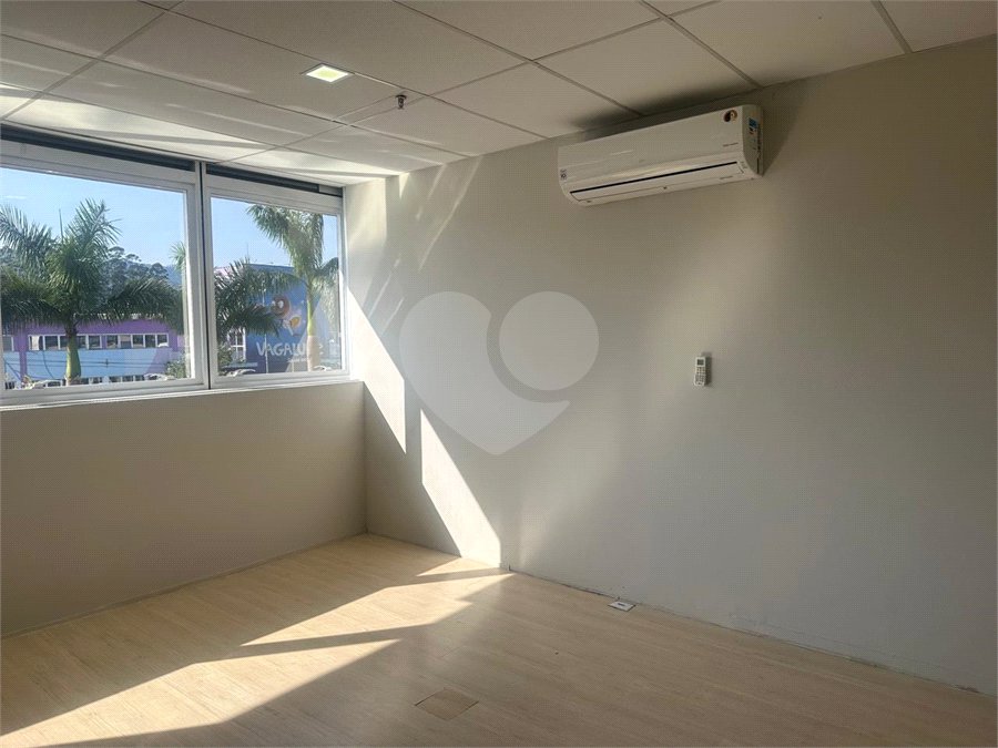 Sala à venda em Vila Mogilar, Mogi das Cruzes, SP