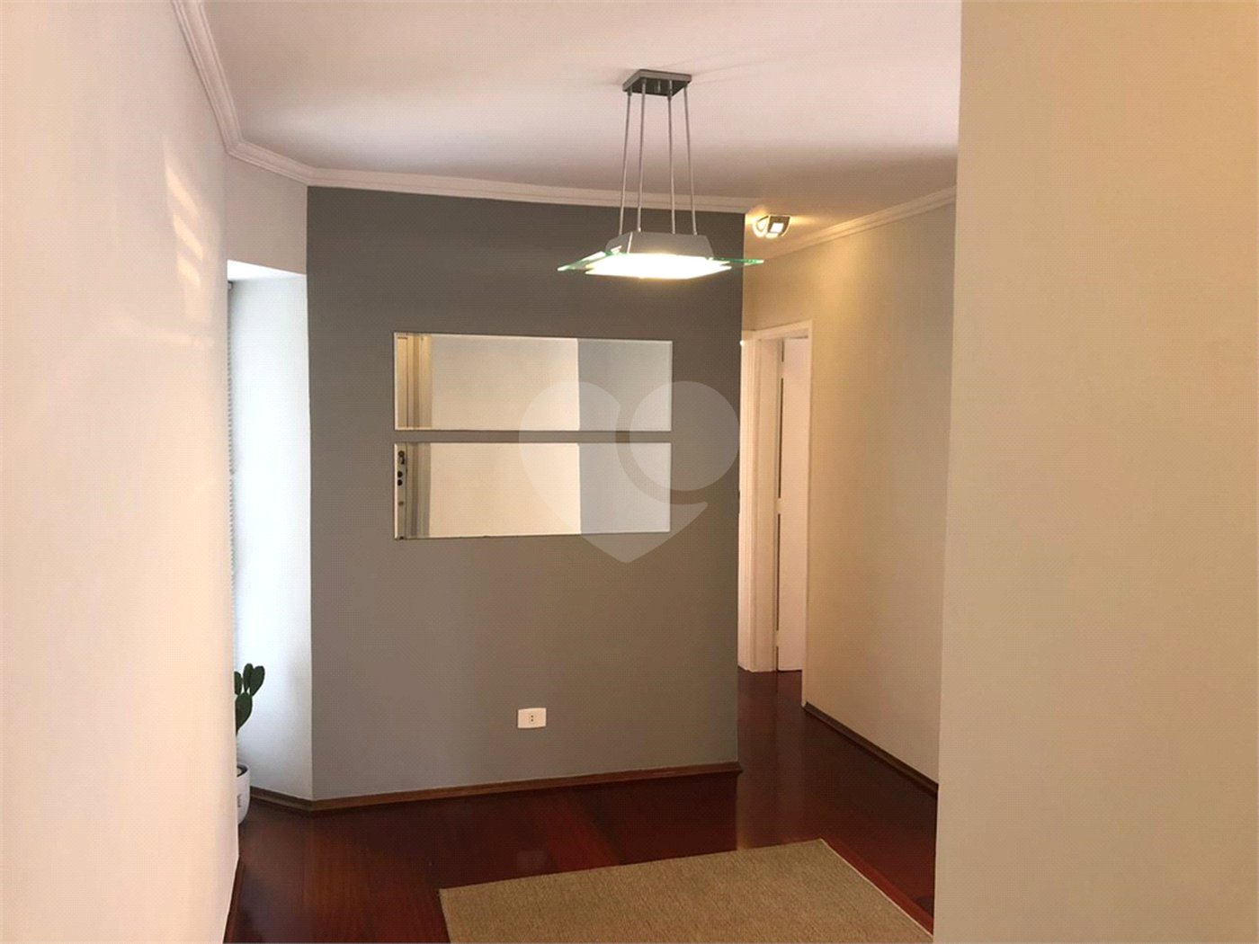 Apartamento à venda com 2 quartos, sendo 1 suíte,  em Vila Olímpia, São Paulo, SP