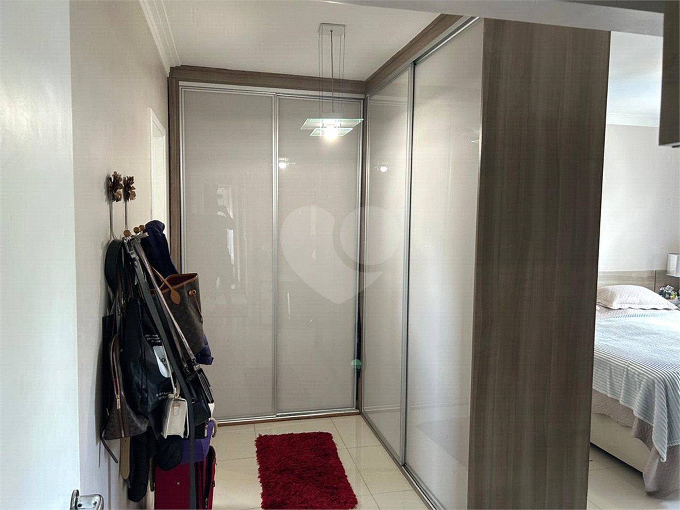 Apartamento à venda com 3 suítes em Jardim Marajoara, São Paulo, SP