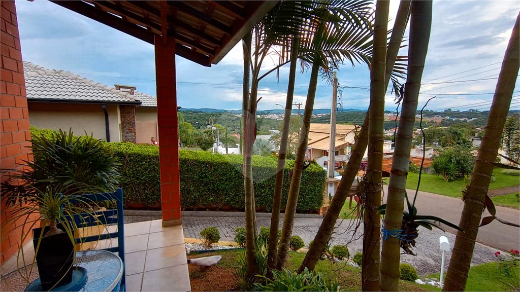 Casa à venda ou para alugar com 3 quartos, sendo 1 suíte, no condomínio Paysage Noble, Vargem Grande Paulista - SP