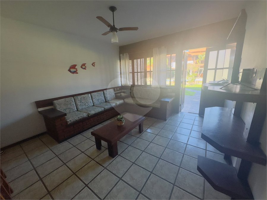 Casa em condomínio à venda com 2 quartos em Geribá, Armação dos Búzios, RJ