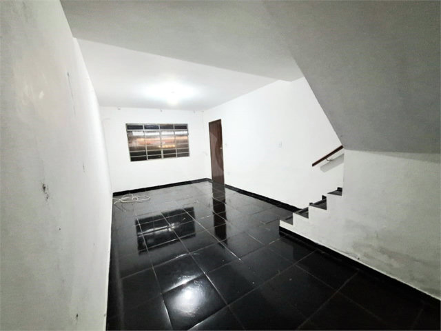 Sobrado à venda com 2 quartos em Vila Nova Cachoeirinha, São Paulo, SP