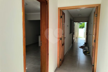 Casa à venda com 2 quartos, sendo 1 suíte, em Vila Avaí, Indaiatuba, SP