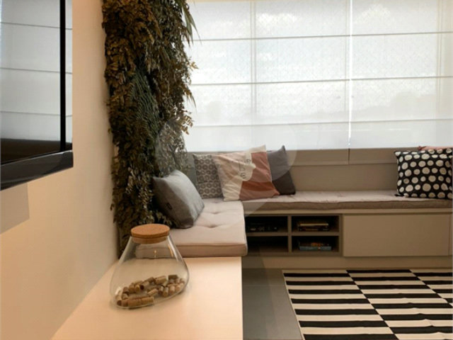 Apartamento à venda com 3 quartos, sendo 1 suíte,  em Santana, São Paulo, SP