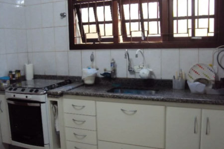 Casa à venda com 3 suítes em Vila Sônia, São Paulo, SP