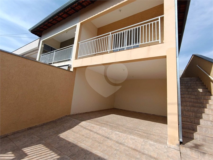 Casa à venda com 3 quartos, sendo 1 suíte,  em Loteamento Jardim do Sol (mailasqui), São Roque, SP