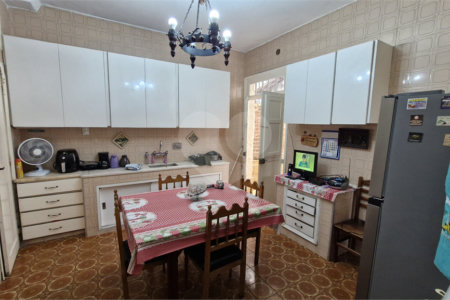 Casa à venda com 4 quartos em Grajaú, Rio de Janeiro, RJ
