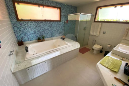 Casa à venda com 6 suítes em Ferradura, Armação dos Búzios, RJ