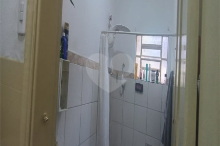Casa Térrea à venda com 5 quartos, sendo 1 suíte, em Chora Menino, São Paulo, SP