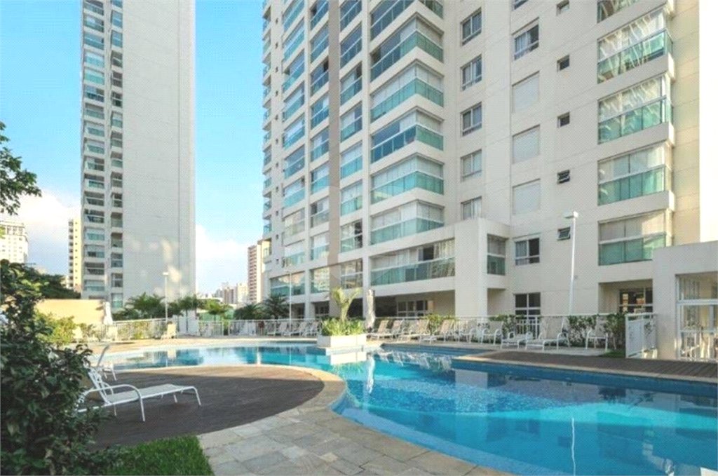 Apartamento à venda com 3 suítes em Vila Olímpia, São Paulo, SP