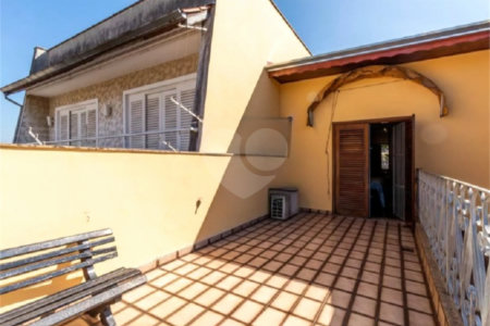 Sobrado à venda com 5 quartos, sendo 4 suítes, em Vila Galvão, Guarulhos, SP