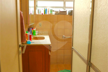 Casa à venda com 3 quartos no condomínio Paderewsky, São Paulo - SP